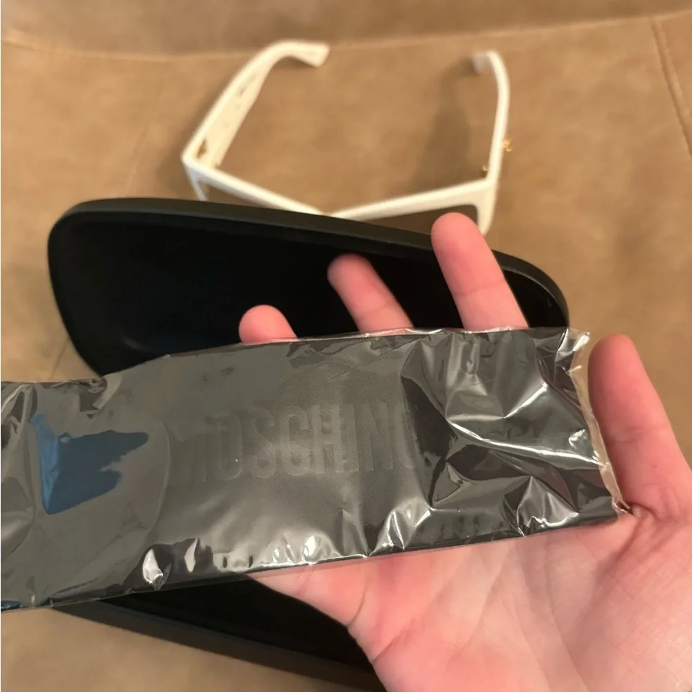 Moschino white zipper cat eye cool retro sunglasses bold - Picture 7 of 7